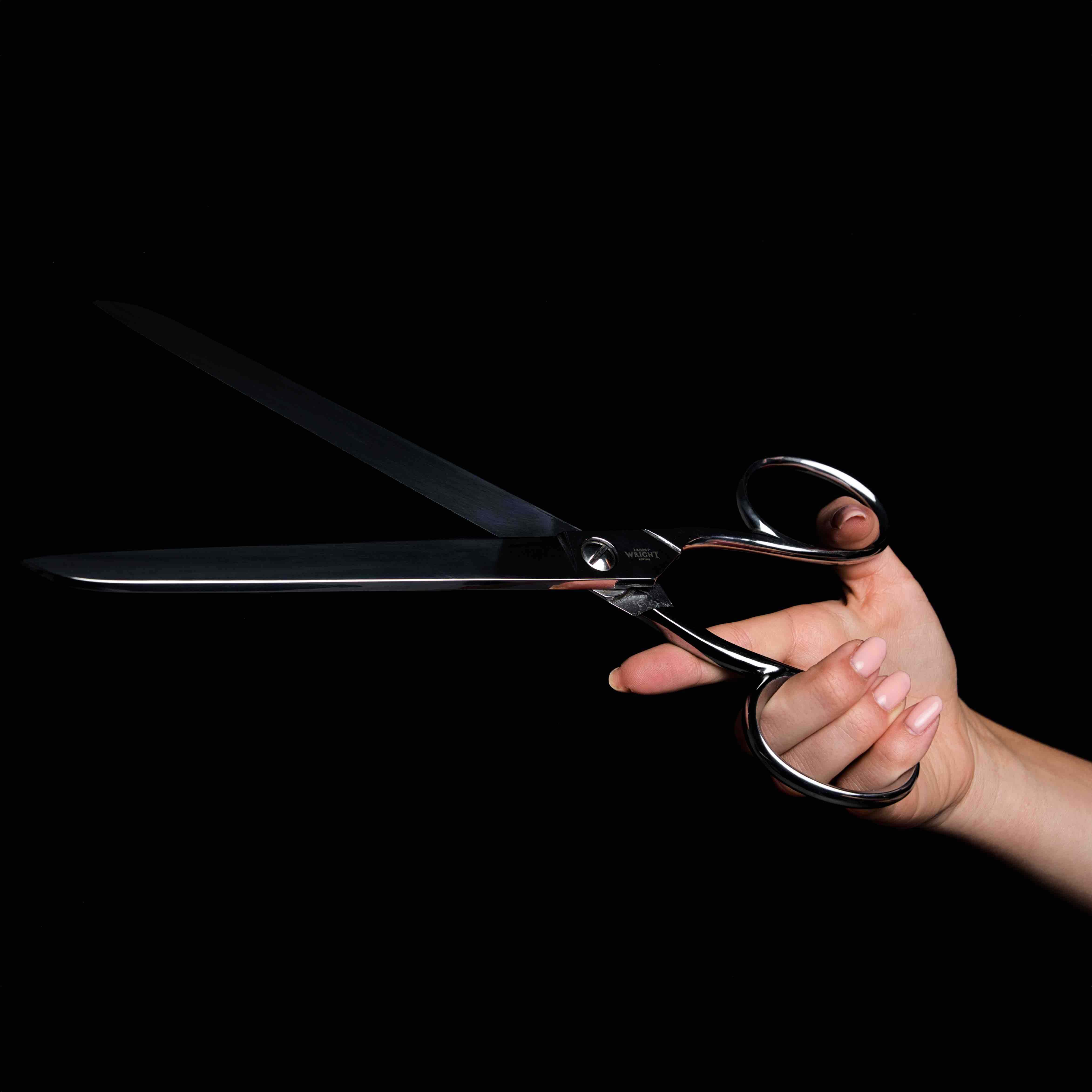 PAPER HANGER
